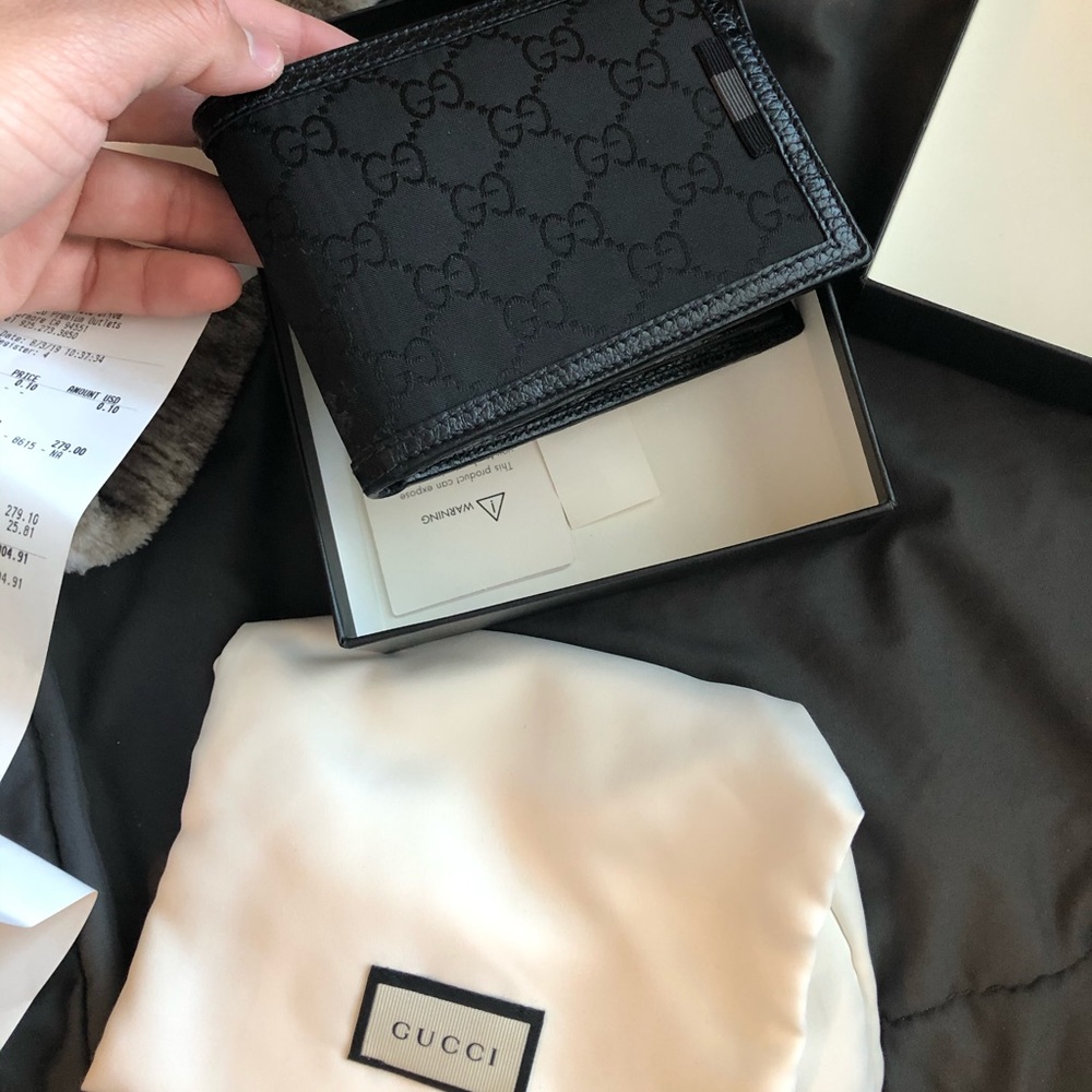 Gucci wallet